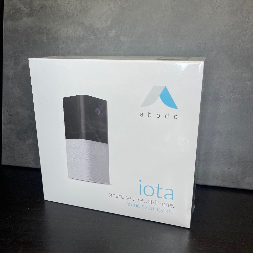 NEW NEVER OPEN iota All-In-One Security Kit